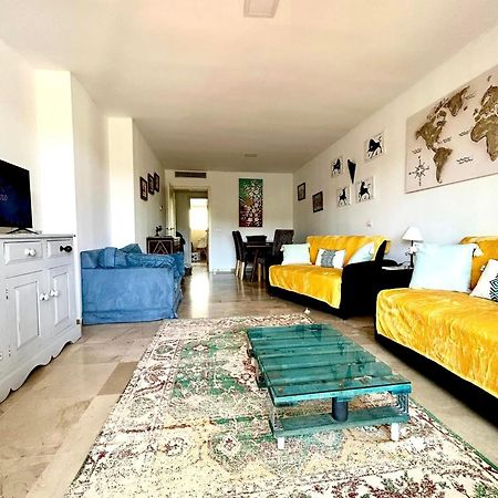 Apartment Alcaidesa Luaran gambar