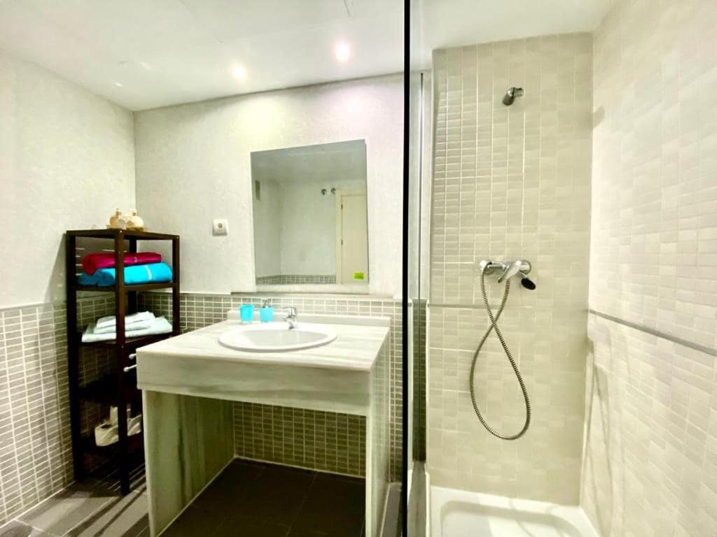 Apartment Alcaidesa Luaran gambar