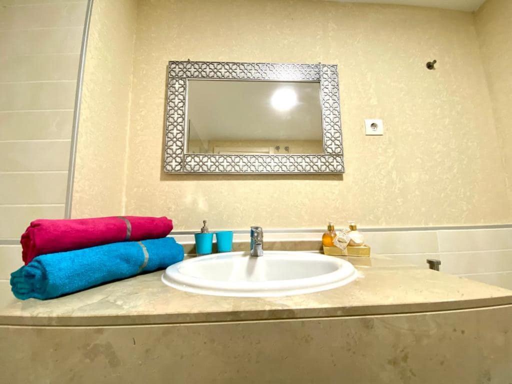 Apartment Alcaidesa Luaran gambar